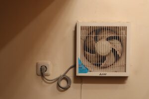 Photo heat pump