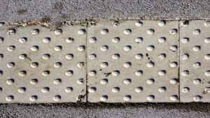 Betonul amprentat: avantaje, costuri și utilizări