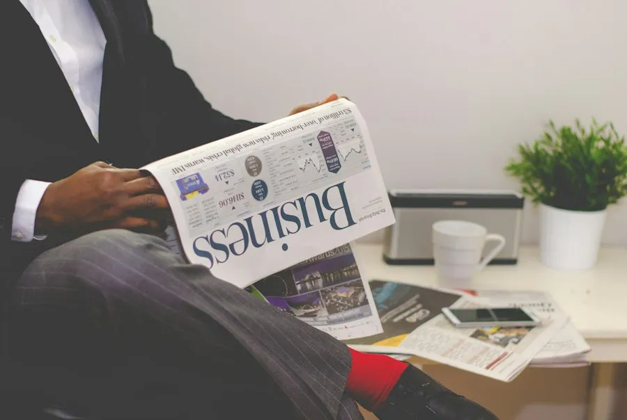 Photo common mistakes reading multiple news sources efficiently