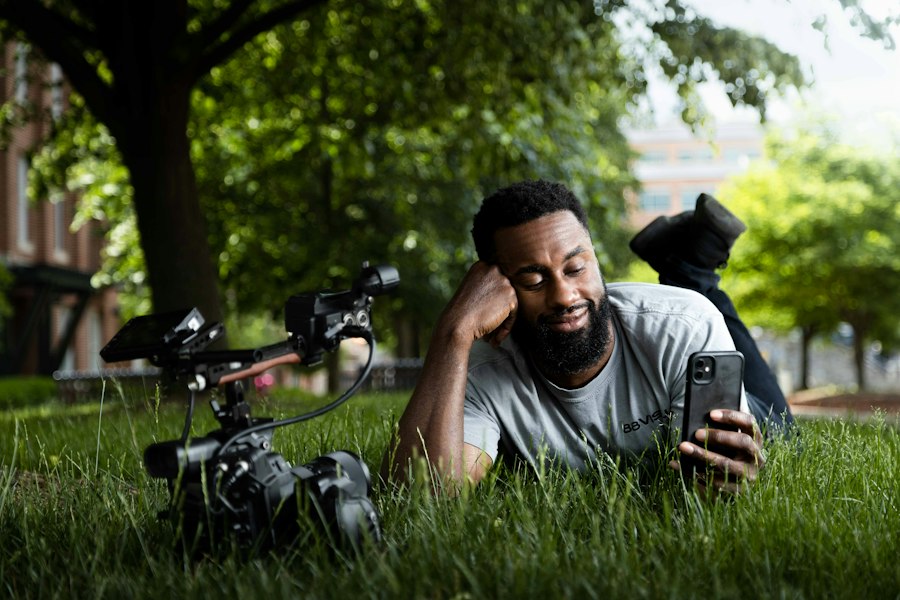 Photo mobile journalism field reporting