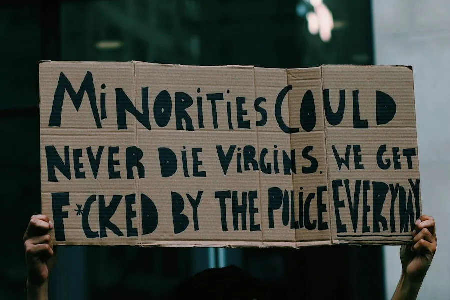 Photo citizen rights misinformation mistakes